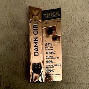 Too Faced Damn Girl Mascara